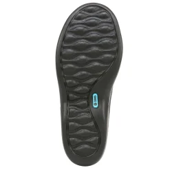 Bzees Women's , Poppyseed 3 Slip-On Navy