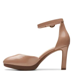 Clarks Women's , Ambyr 2 Cove Pump Warm Beige