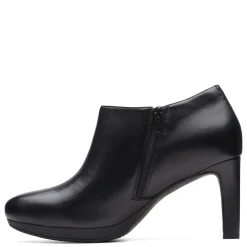 Best Clarks Women's , Ambyr Hope Shootie Black