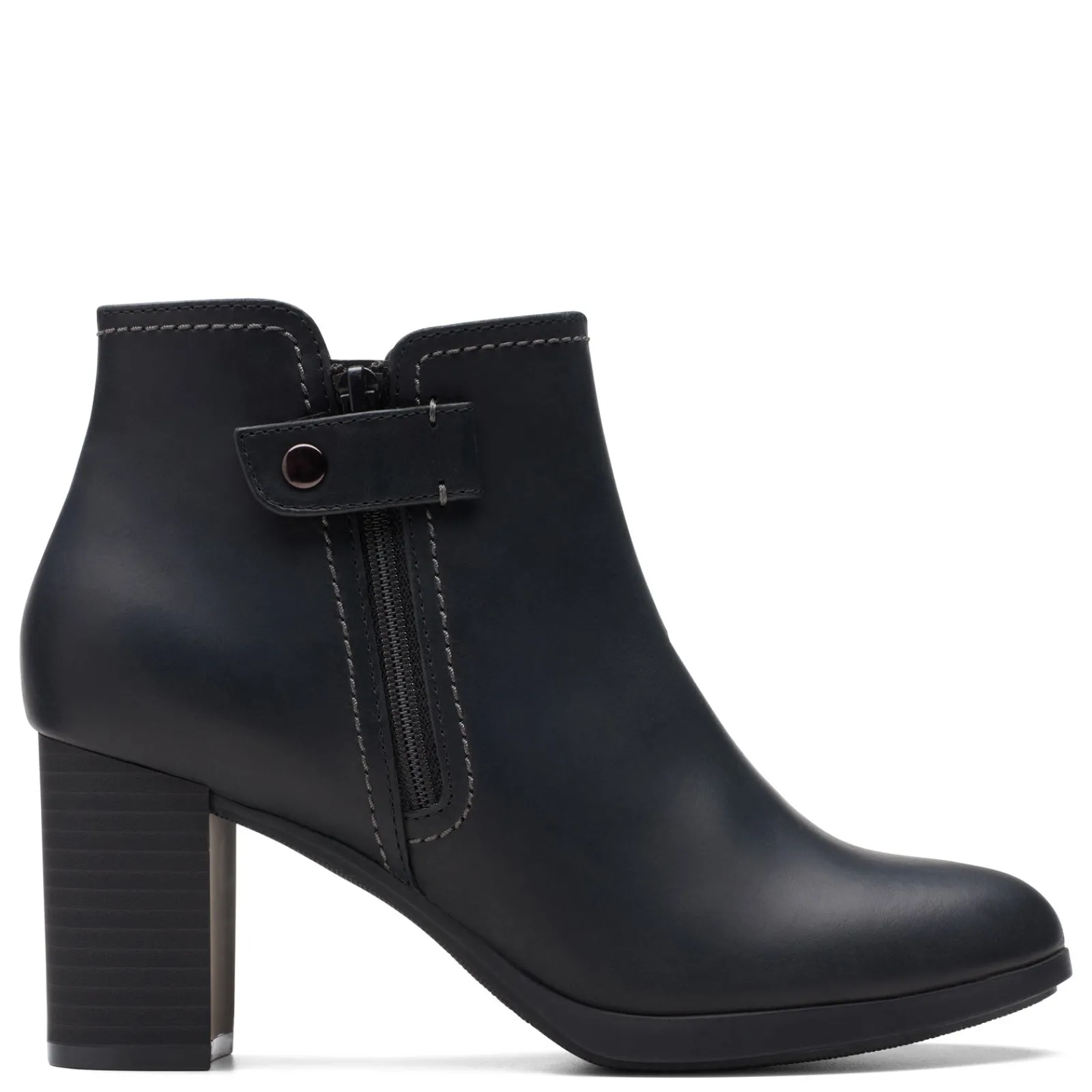 Sale Clarks Women's , Bayla Glow Boot Black Oily