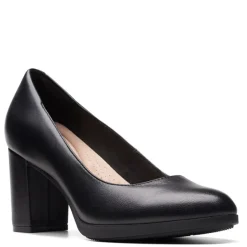 Outlet Clarks Women's , Bayla Skip Pump Black