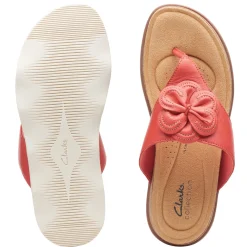 Outlet Clarks Women's , Brynne Style Sandal Coral