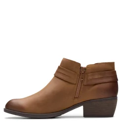 Clarks Women's , Charlten Rae Boot Tan Oily