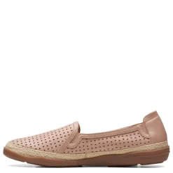 Discount Clarks Women's , Elaina Ruby Slip-On Warm Beige