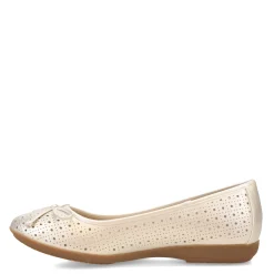 Cliffs by White Mountain Women's , Cheryl Flat Platino