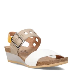 Clearance Naot Women's , Dynasty Sandal White / Beige