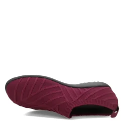 New Naot Women's , Okahu Slip-On Rasberry
