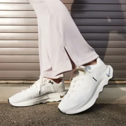 New Nike Women's , Motiva Walking Shoe Grey/White