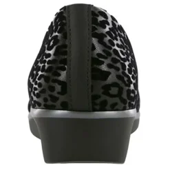 Best SAS Women's , Bliss Slip-On Black / Leopard