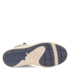 New Strive Women's , Chatsworth II Boot Silver