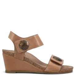 Online Taos Women's , Carousel 3 Sandal Tan