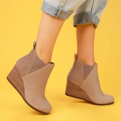 New TOMS Women's , Kelsey Ankle Boot Taupe